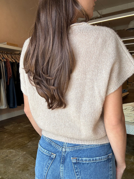 INES V NECK S/S