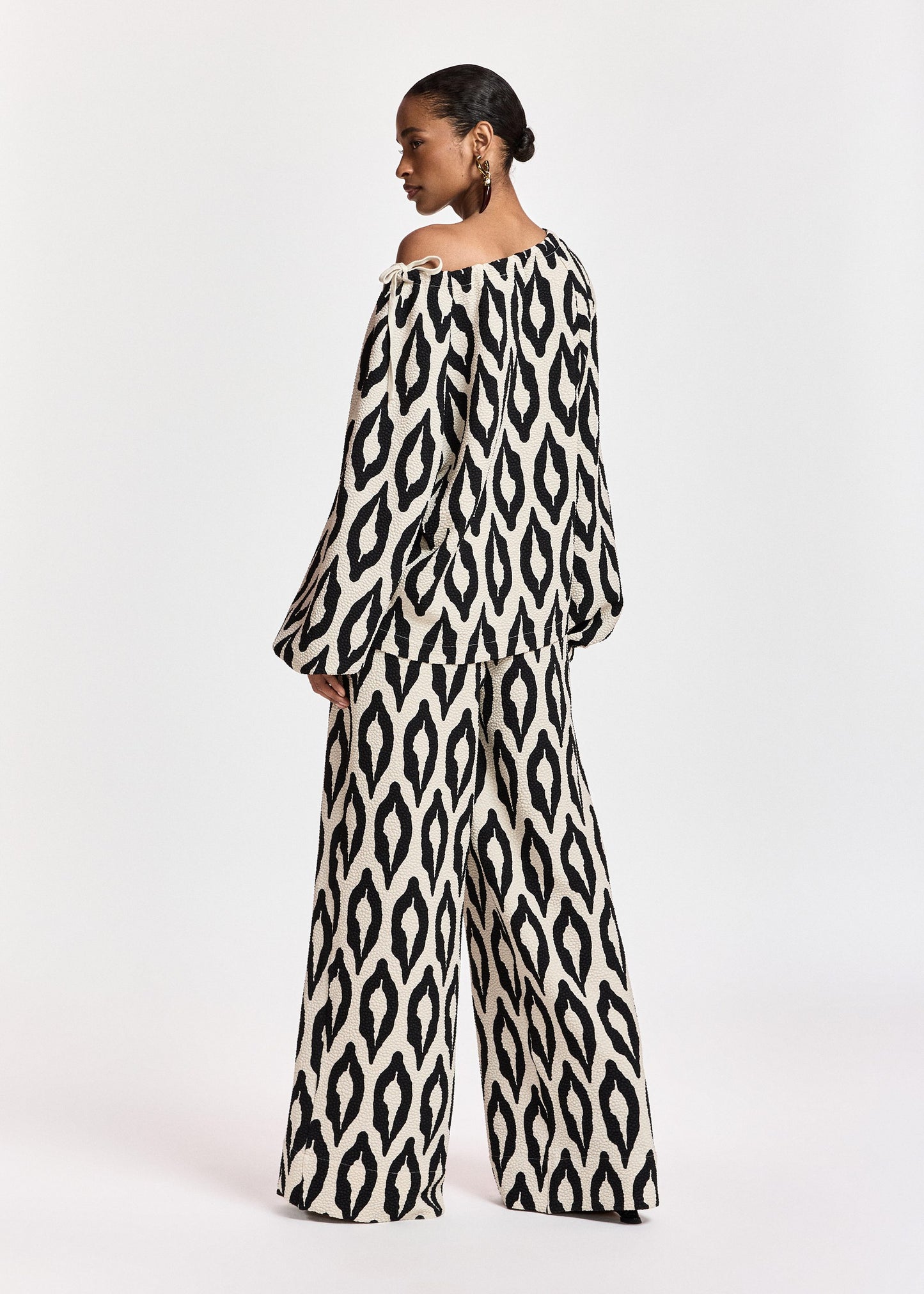 ESSENTIEL ANTWERP Kolorful Oversized Top Mushroom Mood - Tops available at Hiptique in Woodland Hills