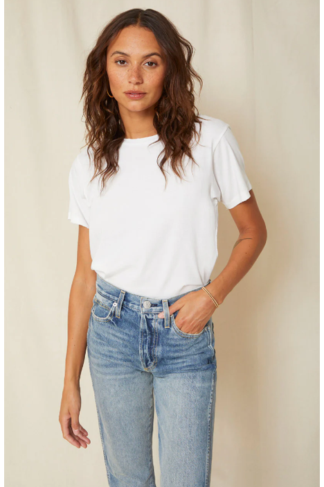 CLASSIC TEE