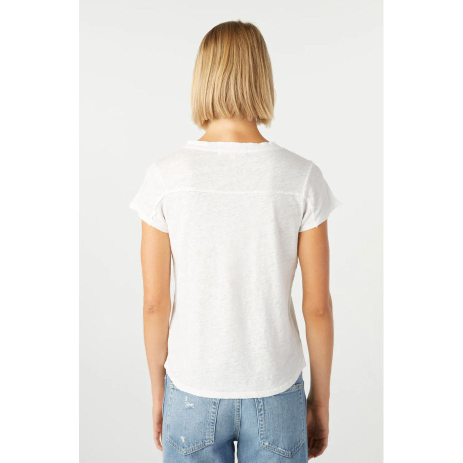AMO SWEETNESS VNECK