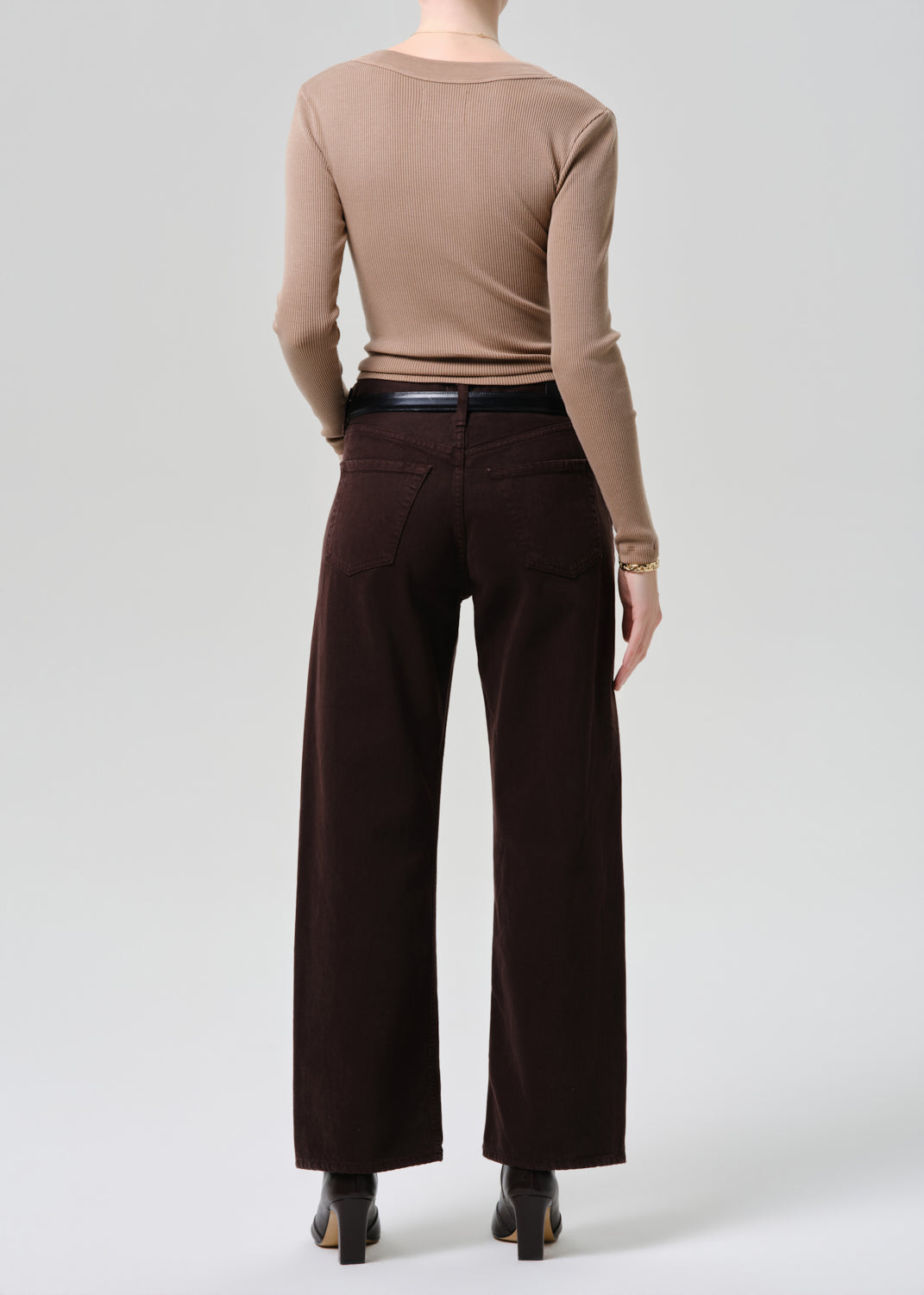 CITIZENS OF HUMANITY lindz easy straight carob - Jeans available at Hiptique in Woodland Hills