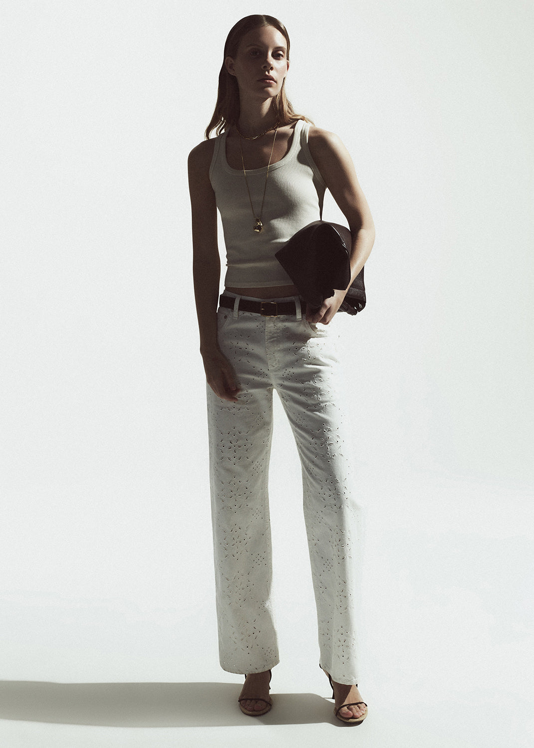 Citizens of Humanity Lindz Easy Straight Blanc - women's straight-leg jeans available at Hiptique boutique in Woodland Hills California