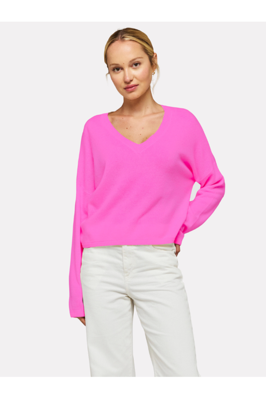TALIA V NECK
