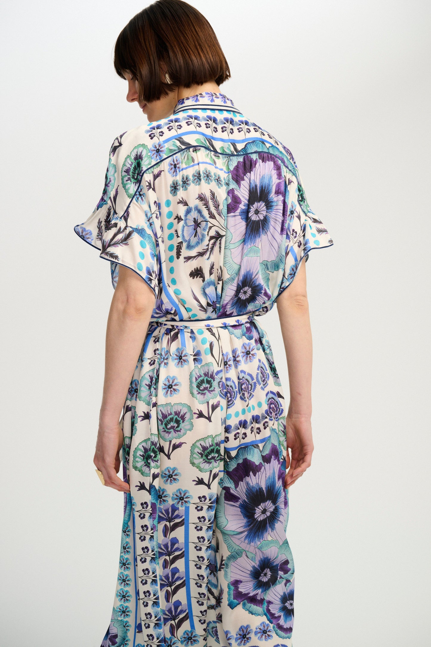 CAROLINA K Lynn Kaftan Antique Floral Blue - Dresses available now