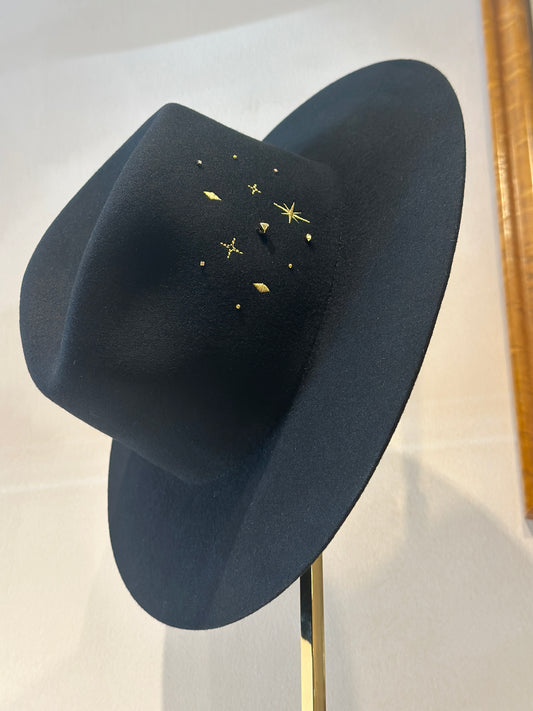 LUNA HAT