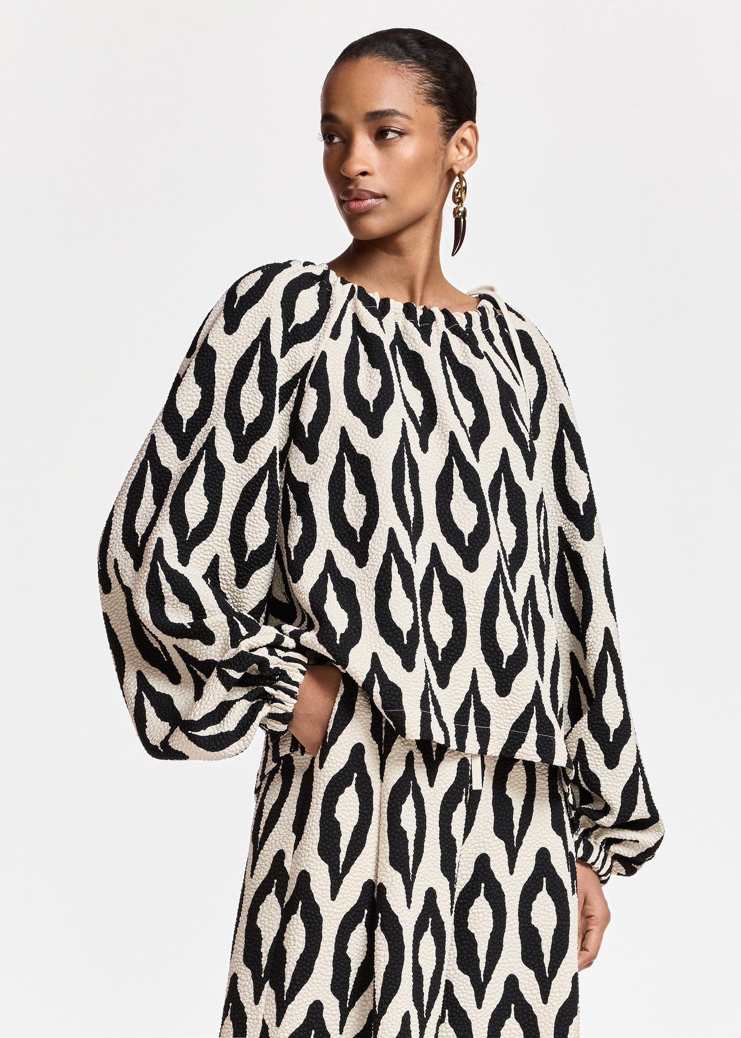 ESSENTIEL ANTWERP Kolorful Oversized Top Mushroom Mood - Tops available at Hiptique in Woodland Hills