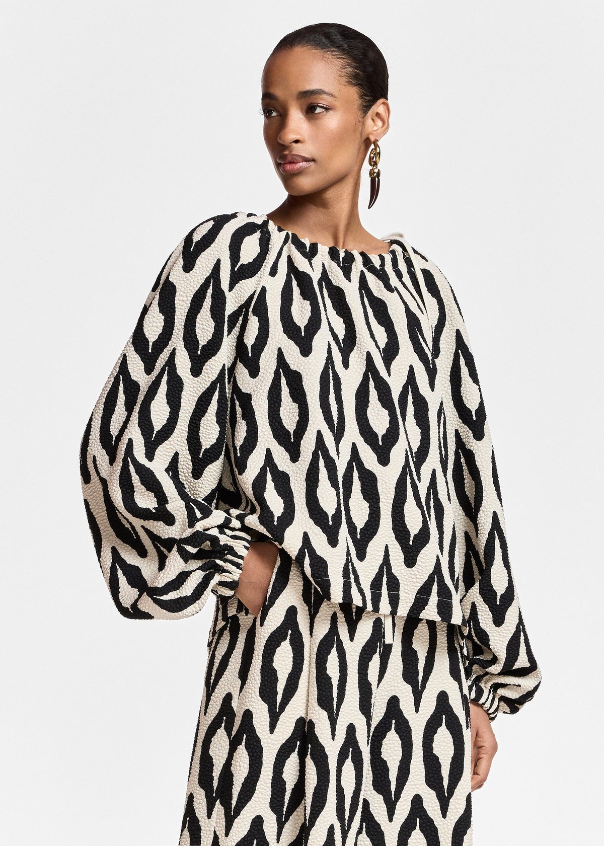 ESSENTIEL ANTWERP Kolorful Oversized Top Mushroom Mood - Tops available at Hiptique in Woodland Hills