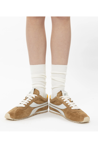 ESSEX SNEAKER