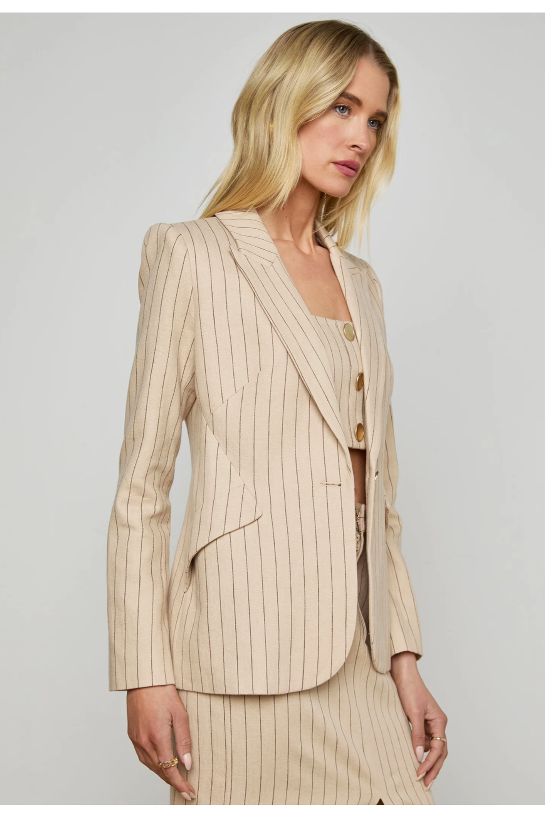 CHAMBERLAIN BLAZER