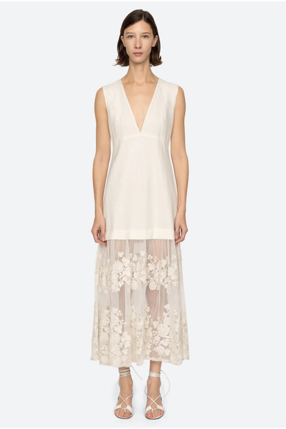 ARIELLE LACE VNECK MIDI DRESS