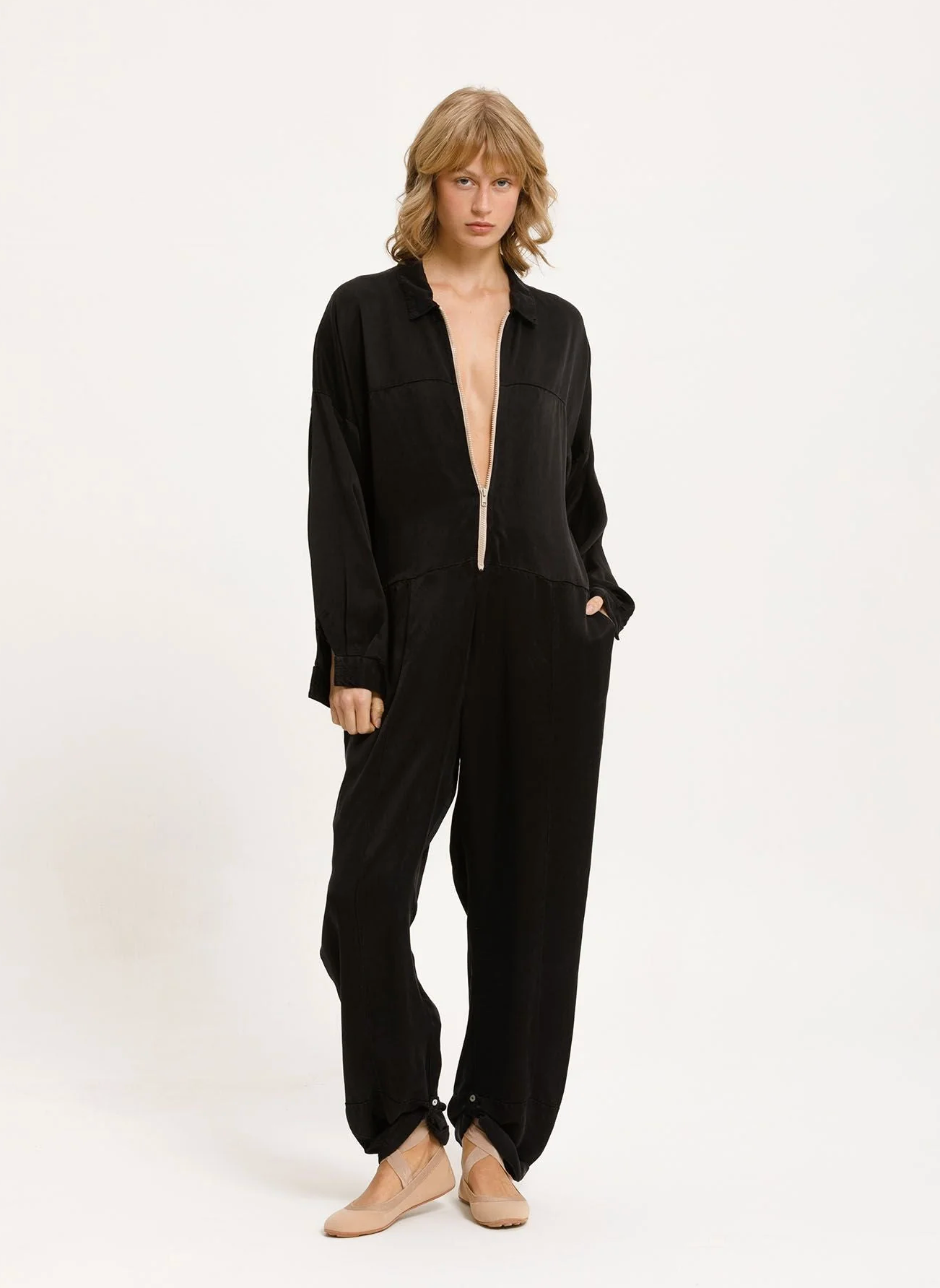 FLIGHTSUIT
