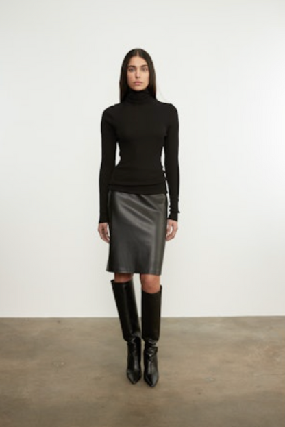 SILK LAYERING SWEATER