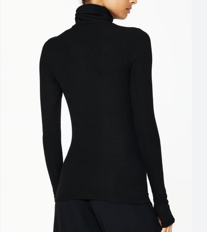 SILK LAYERING SWEATER