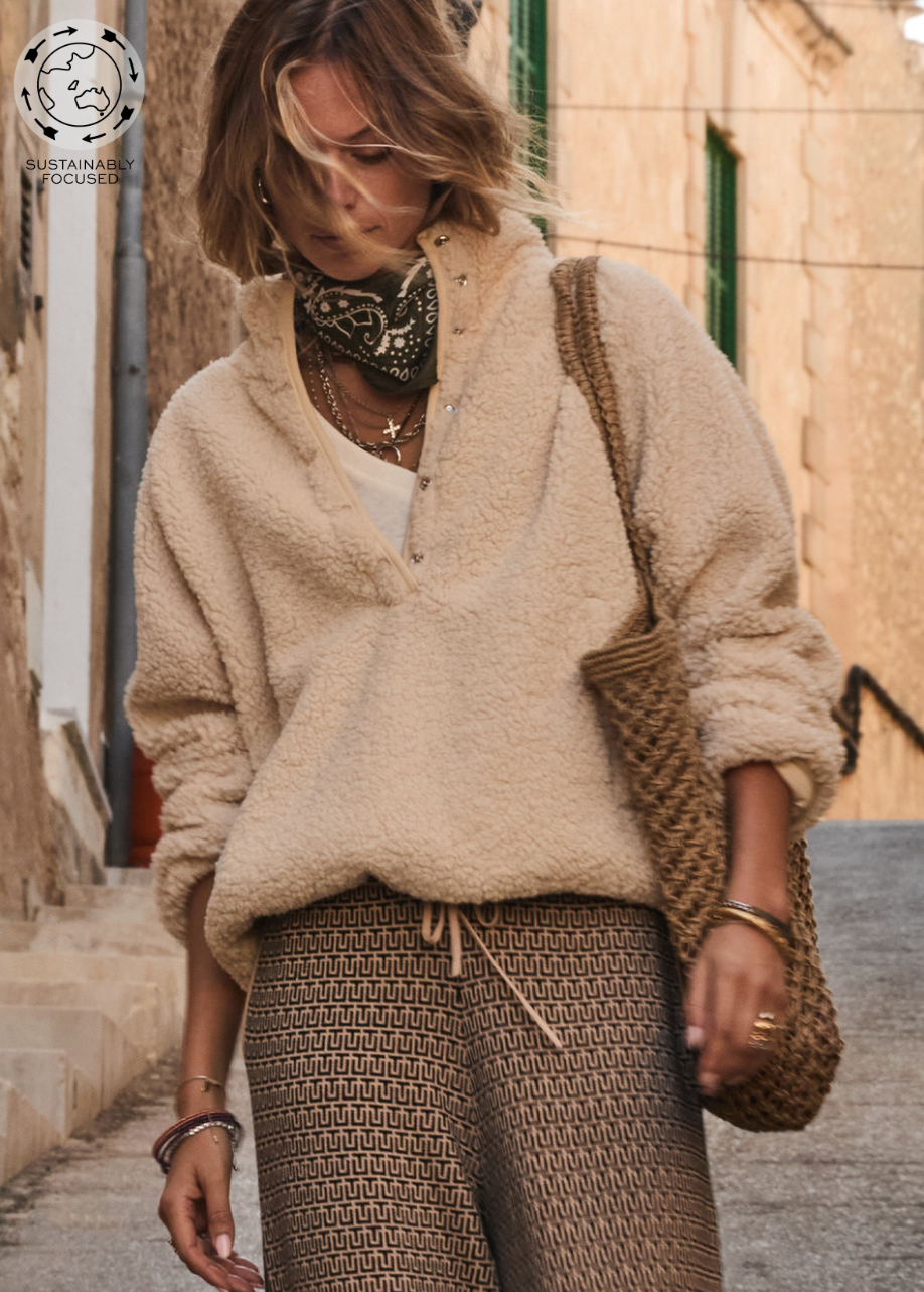 HARLOW FLEECE PULLOVER