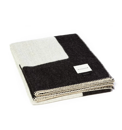 REVERSIBLE THROW BLACK GENERATIONS