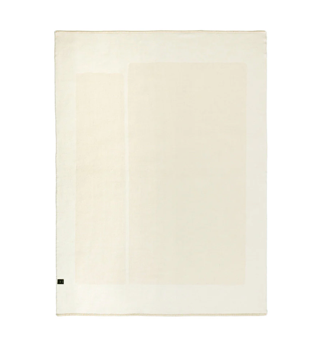 REVERSIBLE THROW | GENERATIONS