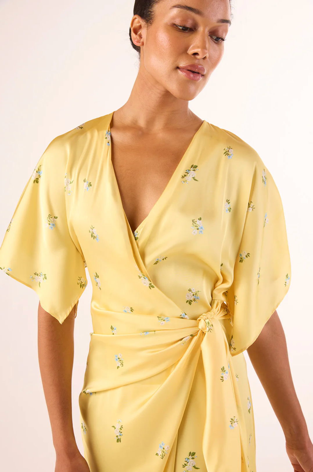 Misa Hadassa Dress - flowy printed midi dress side view