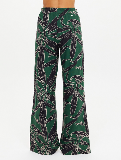 Amo Denim Tamara Juliet Pant - high-rise wide-leg juliet pant side view