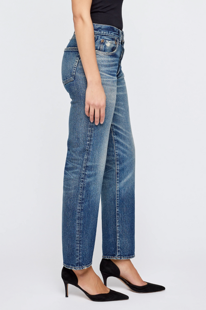 Amo Denim Farewell Straight - classic straight-leg denim jean detail view