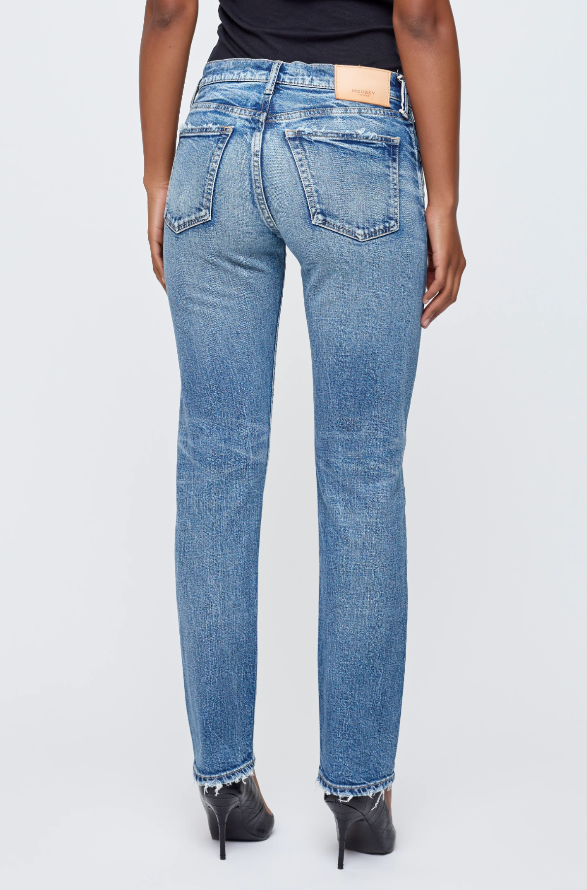 Moussy Denim Leyden Straight Denim - straight-leg denim jean detail view