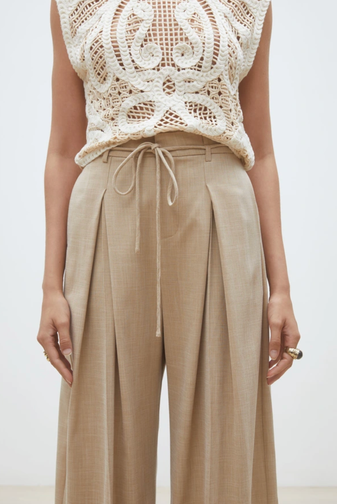 Suncoo Jeff Pant - relaxed wide-leg trouser back view
