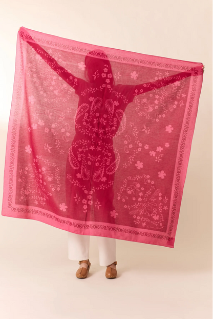 Leon & Harper Emile Bandana - printed cotton bandana on model